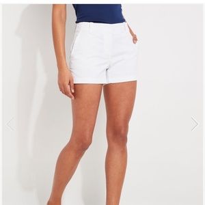 Vineyard Vines Every Day Shorts 3.5”